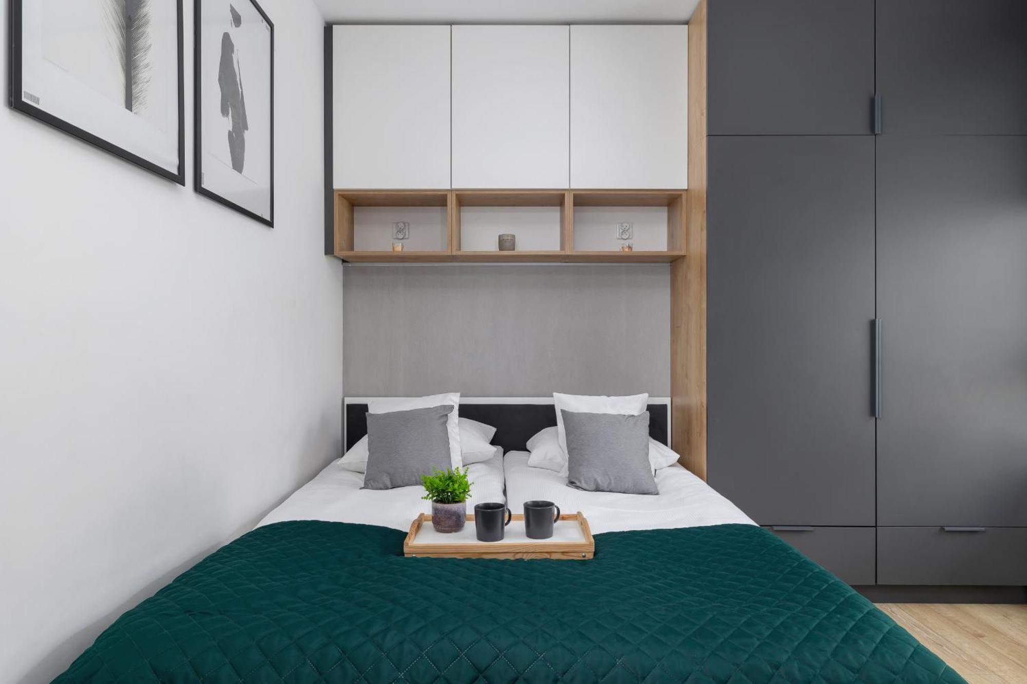 Elegant Apartment In Cracow With Balcony, Parking And Desk By Noclegi Renters Krakow Exterior photo